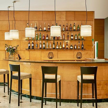 Nh Ciutat De Reus Hotel Ngoại thất bức ảnh